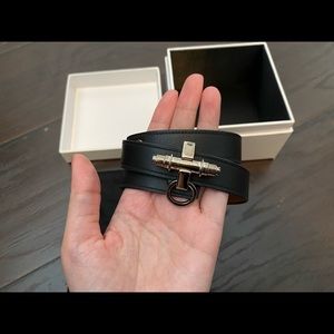 New Givenchy's 3-row obsedia leather bracelet